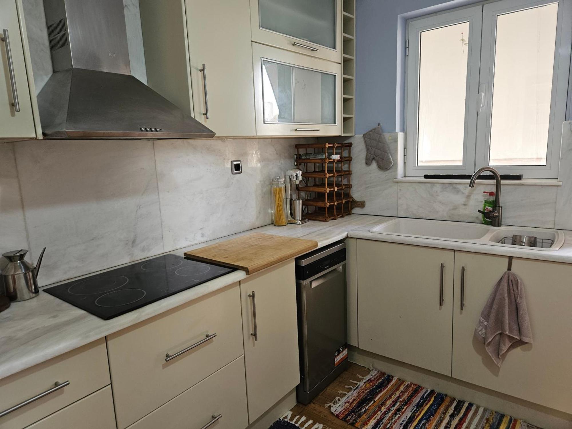 3 Bedder Condo In Ilisia, Megaro Mousikis Атина Екстериор снимка